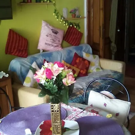 La Rosa Apartment